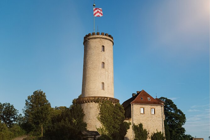 Bielefeld Scavenger Hunt and Private Sights Self-Guided Tour