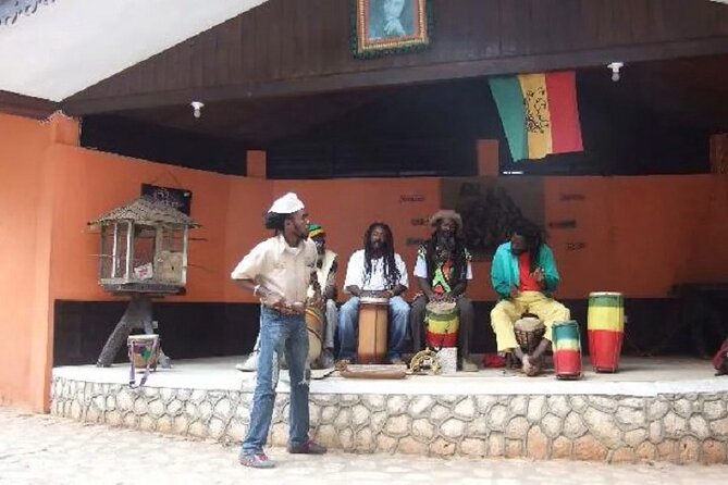 Bob Marley Reggae Tour, Shopping and Lunch