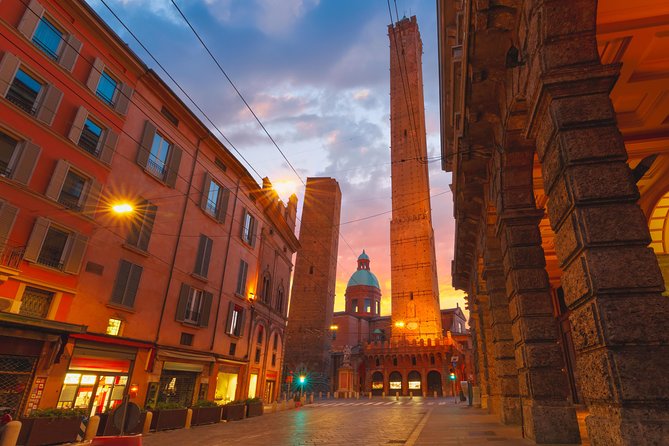 Bologna By Night Walking Tour