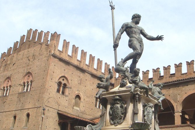 Bologna Highlights Private Tour With a Local Guide
