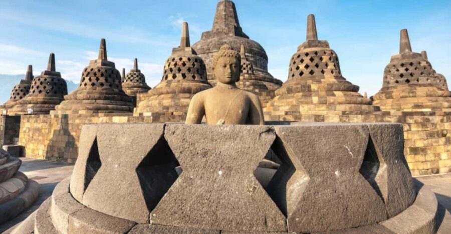 Borobudur and Prambanan Temple Tour (Optional Mendut Temple)