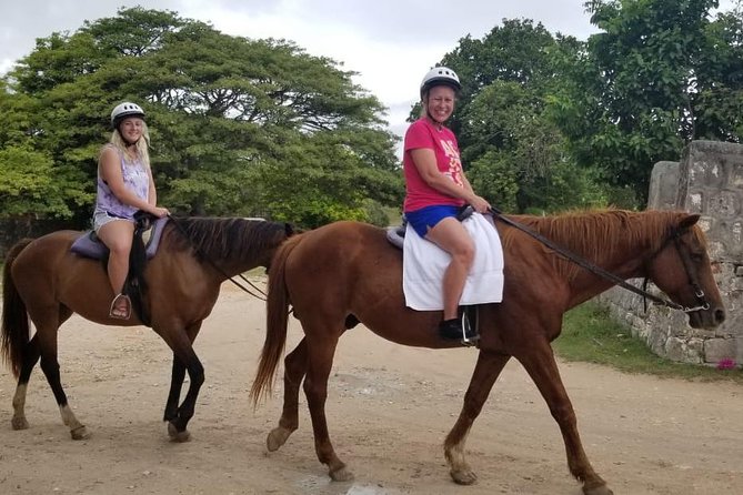 Braco Stables Horseback Ride & Swim Excursion From Ocho Rios