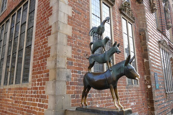 Bremen Private Walking Tour With A Professional Guide - Highlights of the Tour Route
