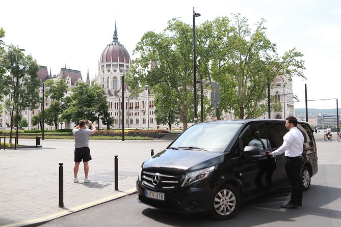 Budapest Urban Ride – Private Half Day Car Tour