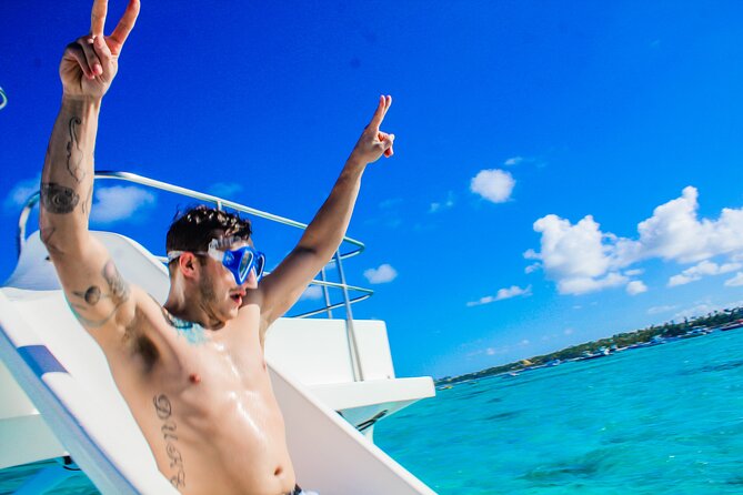 Buffet Lunch Exclusive Party Boat With Slide
