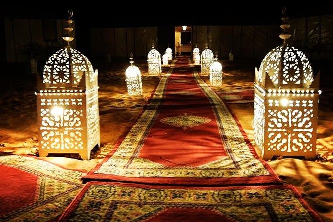 Camel Trekking & Overnight Luxury Camp