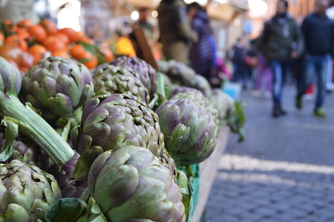 Campo Dei Fiori Market and Trevi Fountain District Food & Wine Tour in Rome - Overview of the Tour