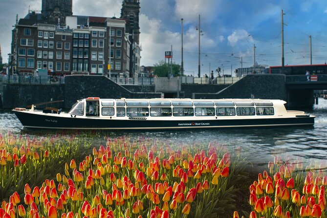 Canal Cruise & Keukenhof Ticket With Shuttle Bus in Amsterdam