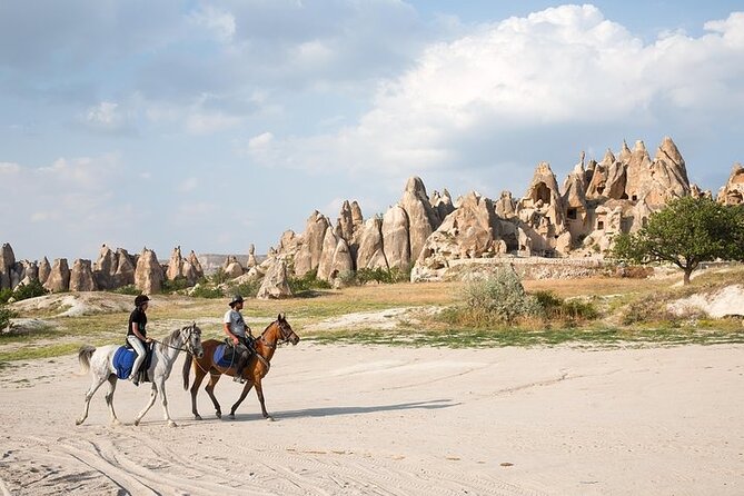 Cappadocia Sunset Horse Riding the Valleys and Fairy Chimneys - What to Expect