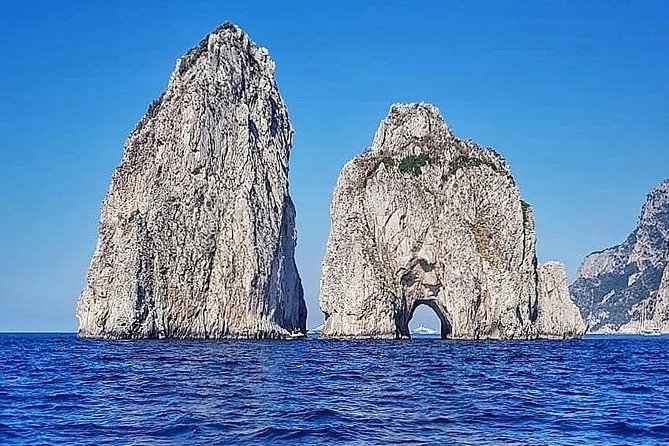 Capri and Positano Private Boat Tour
