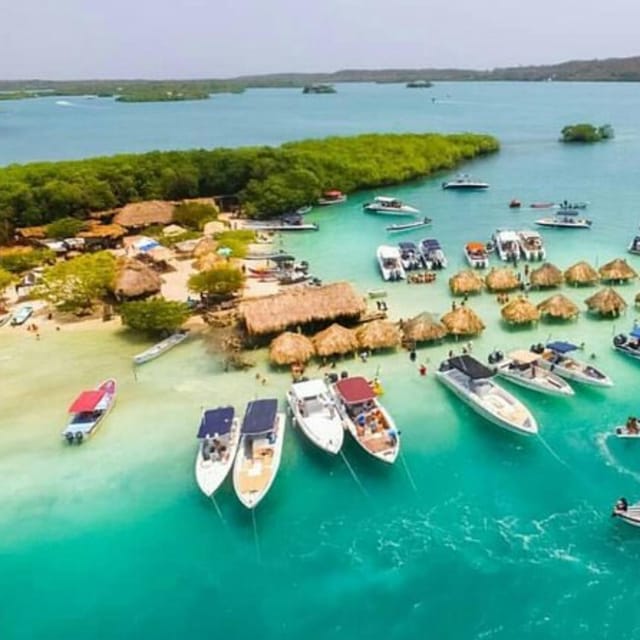 Cartagena: 4 X 1 Speedboat Tour – Rosario Islands – Agua Azul – Cholón – Barú