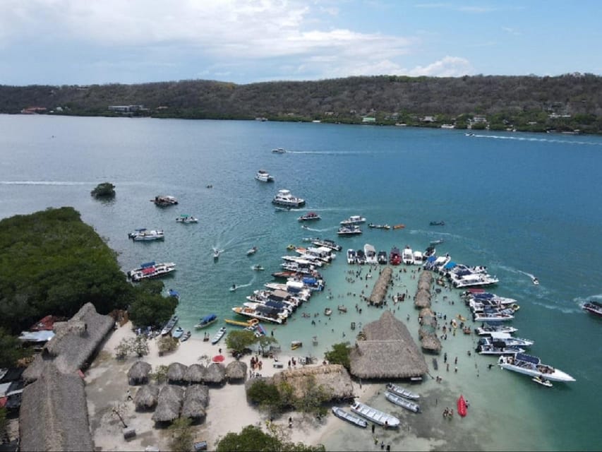 Cartagena: CHOLON & BARU With Lunch