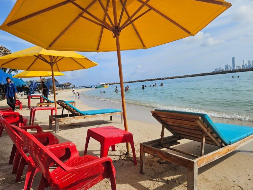 Cartagena: Day Tour to Tierra Bomba Island
