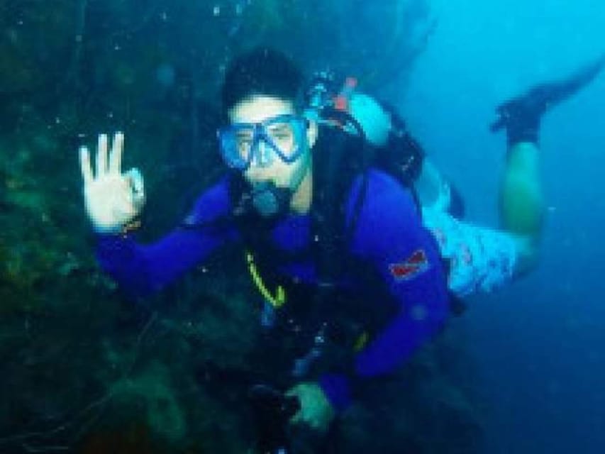 Cartagena: PADI Advanced Open Water Diver Course