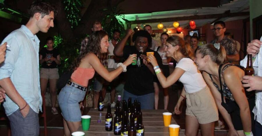 Cartagena Pub Crawl: Lets Party & Matching in Getsemaní
