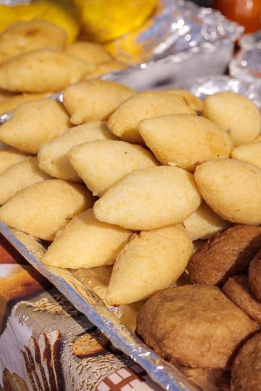 Cartagena: Street Food Tour With German or Italian Guide
