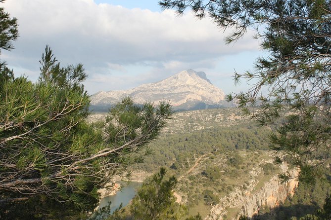 Cézanne Pathway : Wine and Art in Majestic Aix En Provence