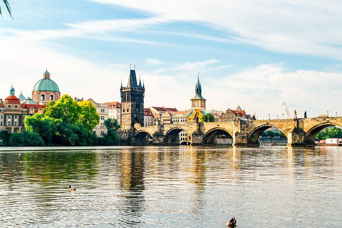 Charles Bridge: SELF-GUIDED WALKING TOUR (Prague)