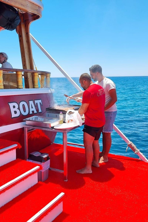 Chill & Cruise: Relaxing Boat Tour From Alanya