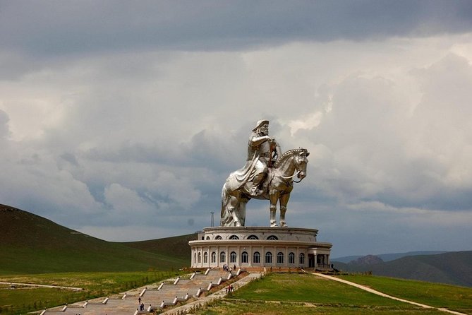 Chinggis Khaan Statue Complex and Terelj National Park 1 Day