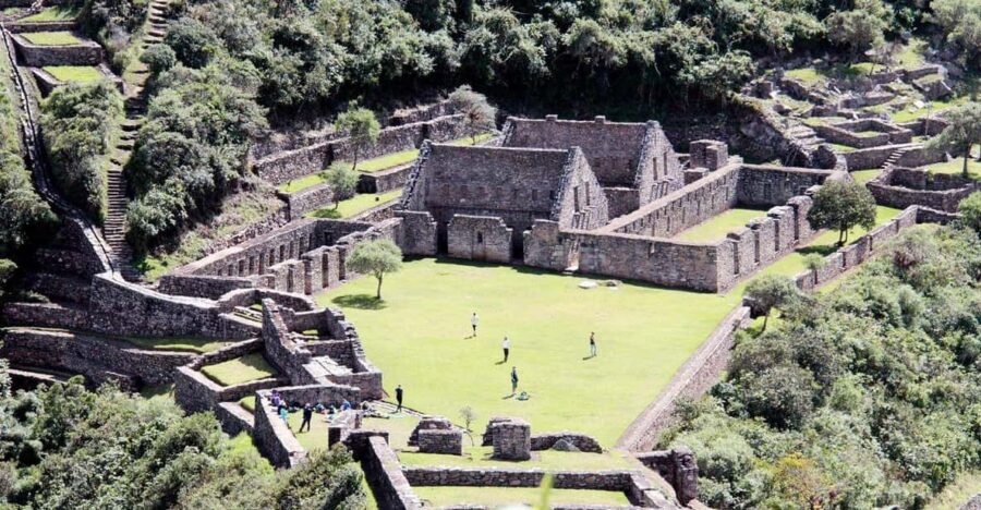 CHOQUEQUIRAO TREK 4 DAYS - Trek Overview and Pricing