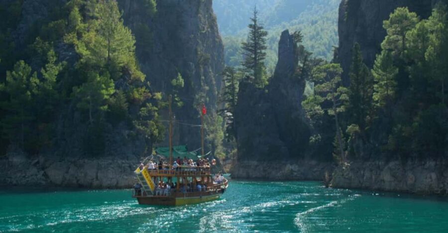 City of Side: Green Canyon Boat Trip W/Unlimited Soft Drinks