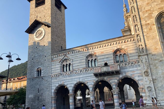 City Tour + Private Tour on the Lake