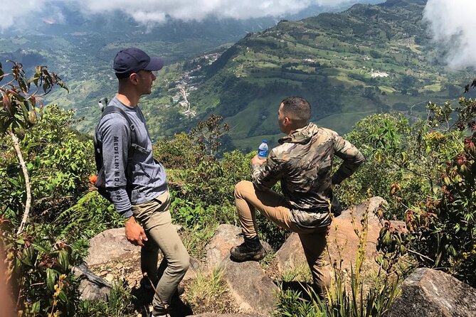 Climb The Tallest Natural Pyramid on Earth! TUSA MOUNTAIN HILL.