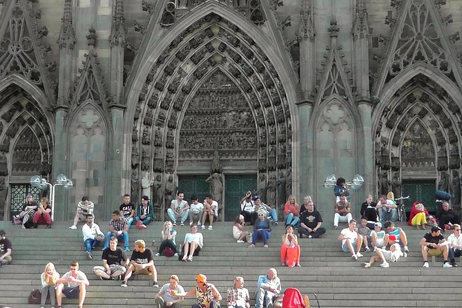 Cologne - Old Town Private Walking Tour - Meeting Information