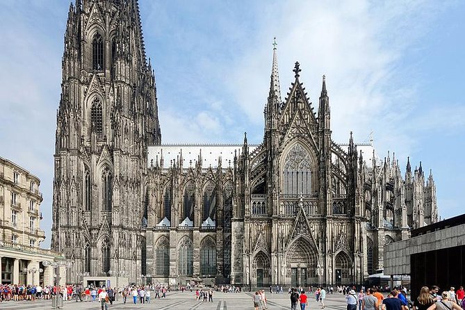 Cologne Walking Tour With a Visit to World Famous Cathedral - Tour Overview