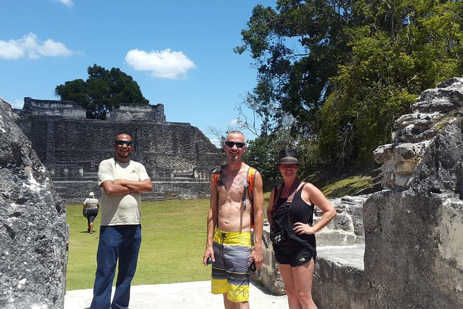 Combo Tour Cave Tubing and Xunantunich Mayan Site – Fun Day in Belize