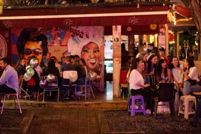 Comuna 13 Night Time Tour Medellin - Exploring Medellins Vibrant Nightlife