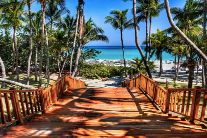 Curacao Shore Excursion: Beach Treat and Curacao Island Tour