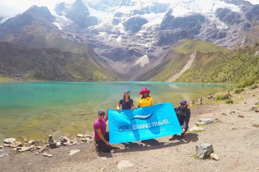 Cusco: Humantay Lake With Breakfast and Buffet Lunch