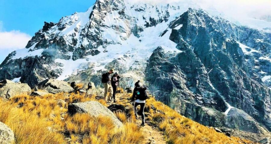 Cusco: Salkantay Trek 4 Days 3 Nights With Return by Train