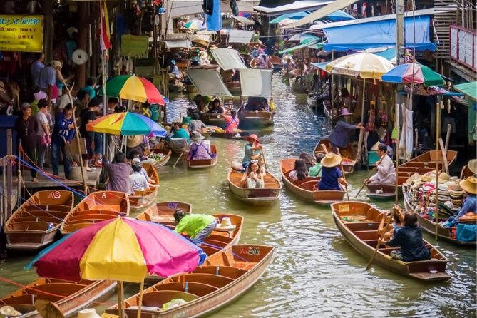 Damnoen Saduak Floating Market Review