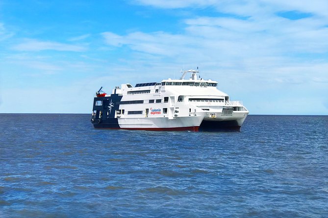 Day Tour in Colonia Del Sacramento – Uruguay