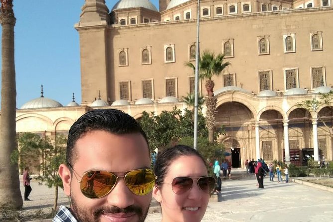 Day Tour to Egyptian Museum, Citadel and Bazzar in Cairo