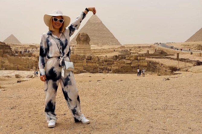 Day Trip Giza Pyramids and Sphinx With Guide and Private Vehicle