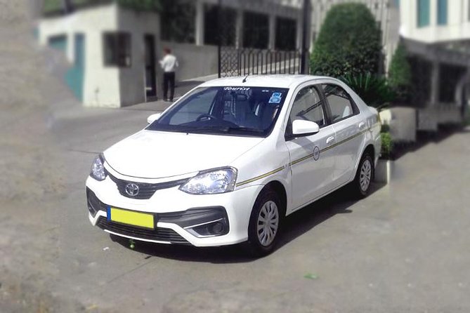 Delhi Airport To Agra Hotel Transfer by Private AC Car - Service Highlights