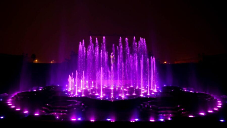 Delhi: Akshardham Light and Water Show With Exhibition Tour