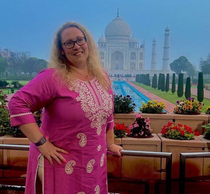 Delhi: Skip The Line Sunrise Visit Of Tajmahal By Car