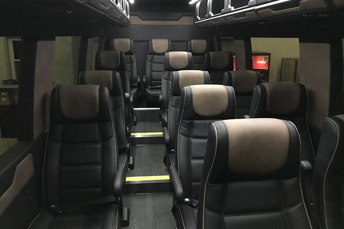 Departure Private Transfer Madrid to MAD Airport in a Minibus