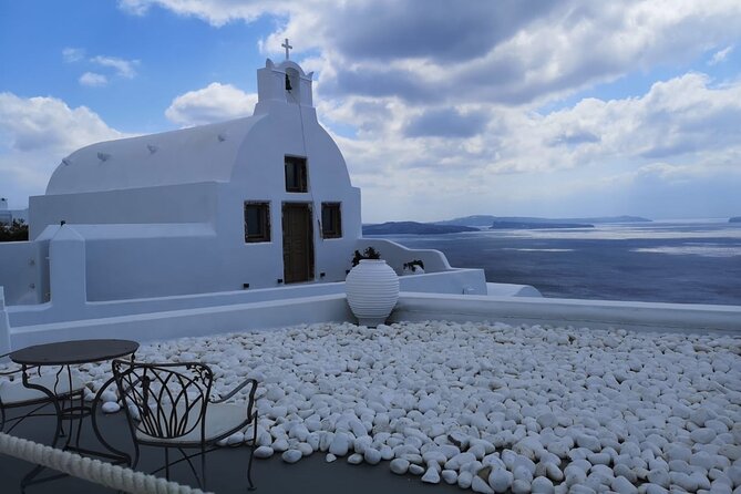 Discover Best of Santorini With Locals Small Group Half Day Tour