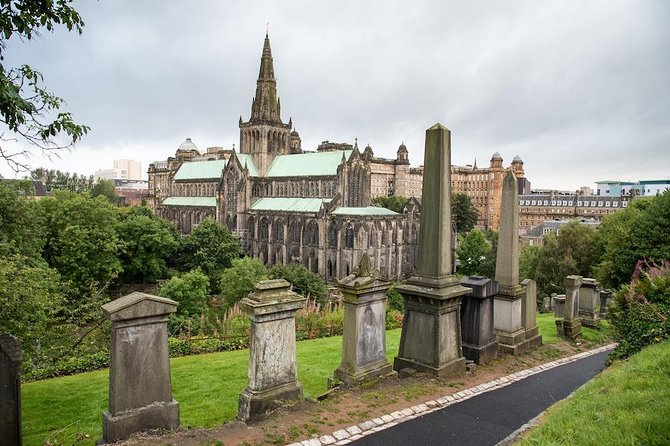 Discover Glasgow. Full Day Private Tour in People Carrier. - Included Amenities