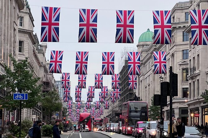 Discover the Ancient City of London in Spanish, Group Tour.