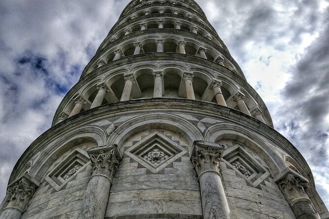 Discover the Wonders of Pisa From Livorno With Optional Tower