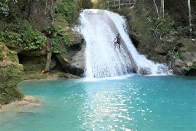 Dunns Falls and Blue Hole Daytrip With Lunch From Montego Bay & Trelawny