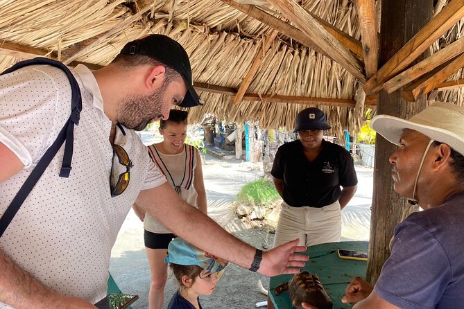 Ecotour and Fishing in Natural Mangroves of Cartagena