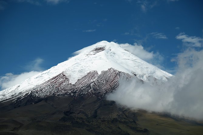 Ecuador Trekking Tour 8 Days